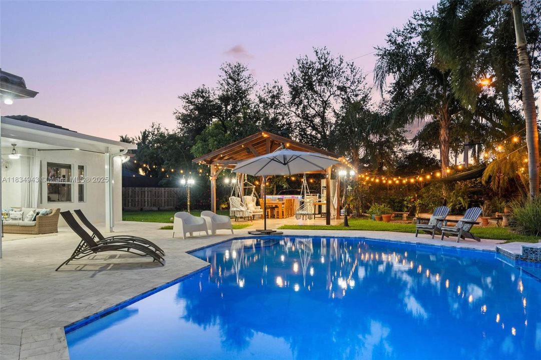 For Sale: $1,297,500 (5 beds, 3 baths, 2901 Square Feet)