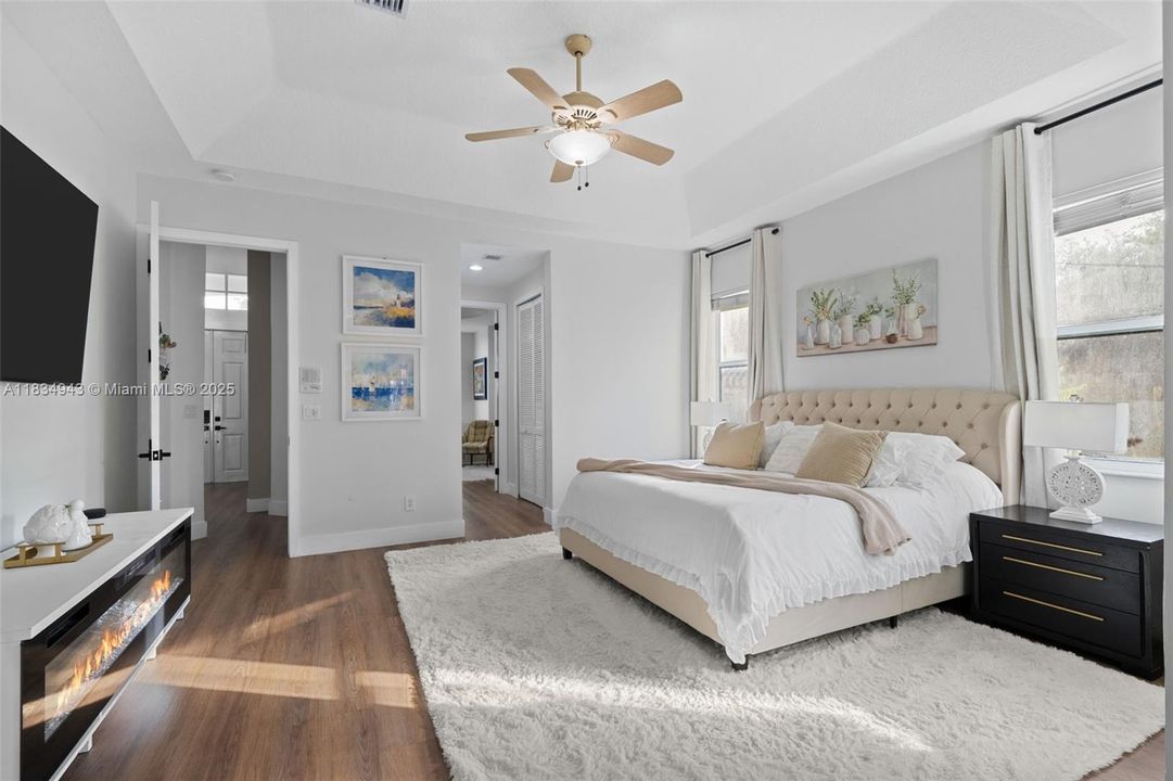 For Sale: $1,297,500 (5 beds, 3 baths, 2901 Square Feet)