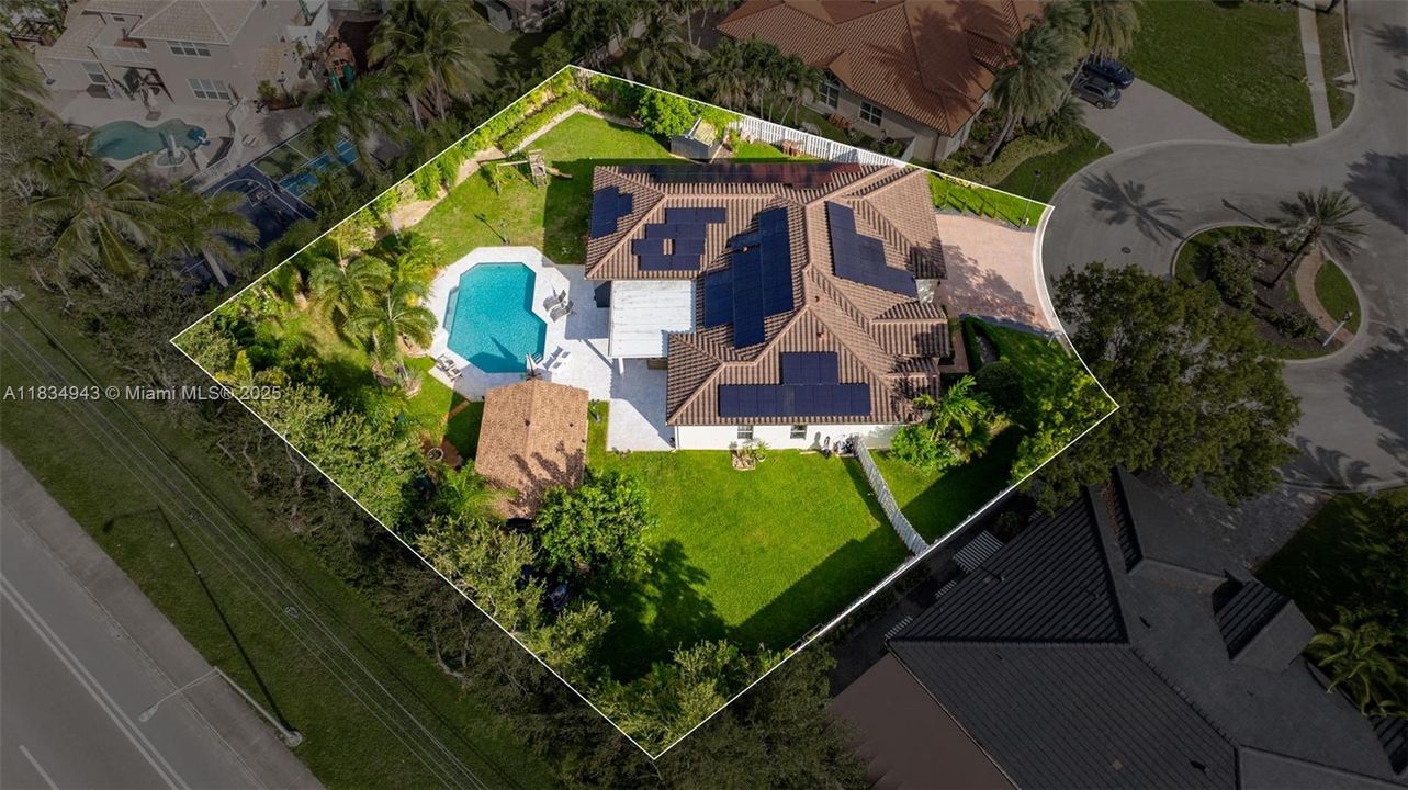 For Sale: $1,297,500 (5 beds, 3 baths, 2901 Square Feet)