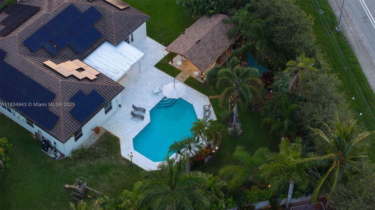 For Sale: $1,297,500 (5 beds, 3 baths, 2901 Square Feet)