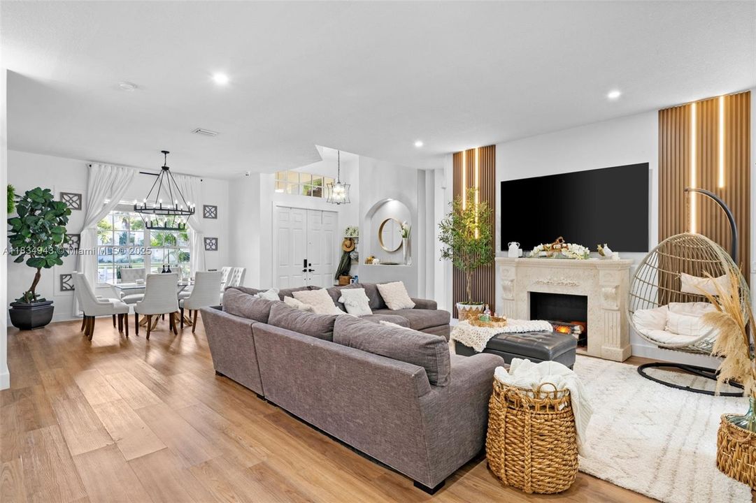 For Sale: $1,297,500 (5 beds, 3 baths, 2901 Square Feet)