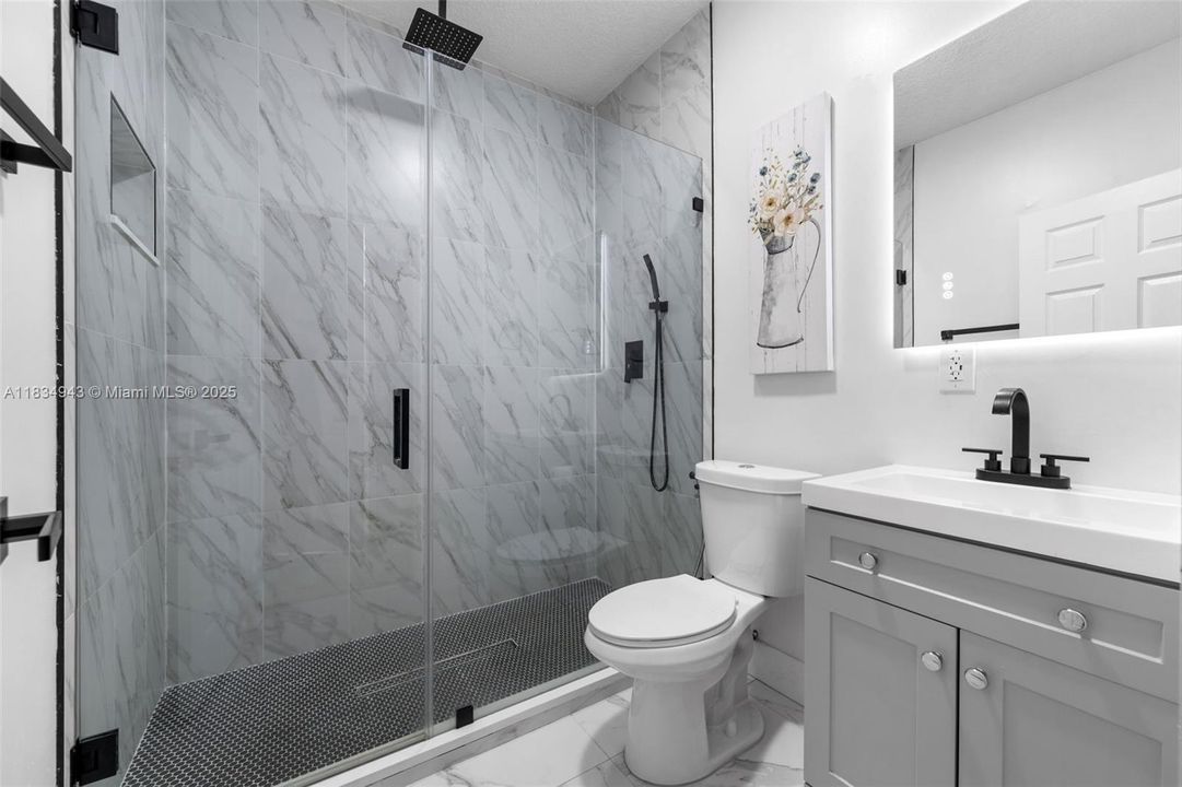 For Sale: $1,297,500 (5 beds, 3 baths, 2901 Square Feet)