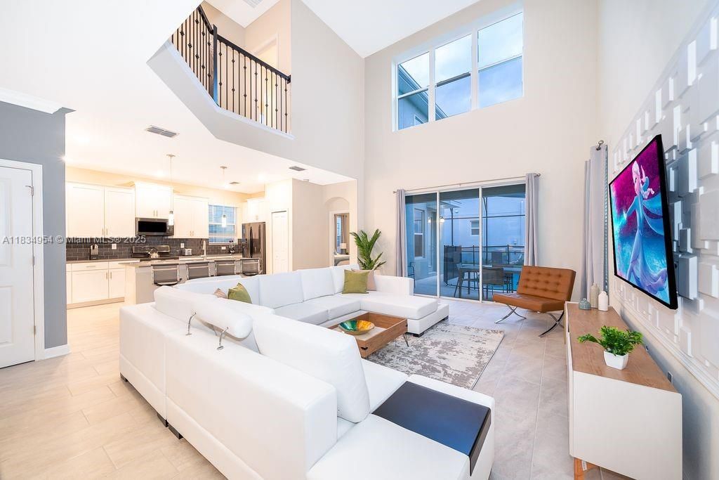 For Sale: $689,000 (5 beds, 5 baths, 0 Square Feet)
