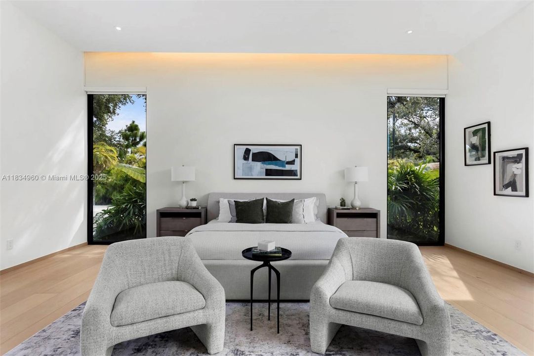 For Sale: $4,995,000 (7 beds, 6 baths, 5180 Square Feet)