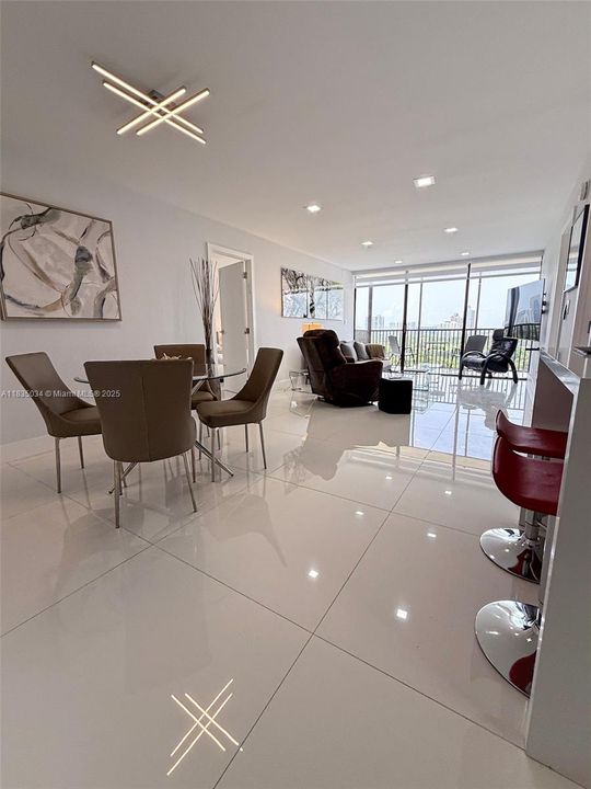 待售: $399,000 (2 贝兹, 2 浴室, 1157 平方英尺)