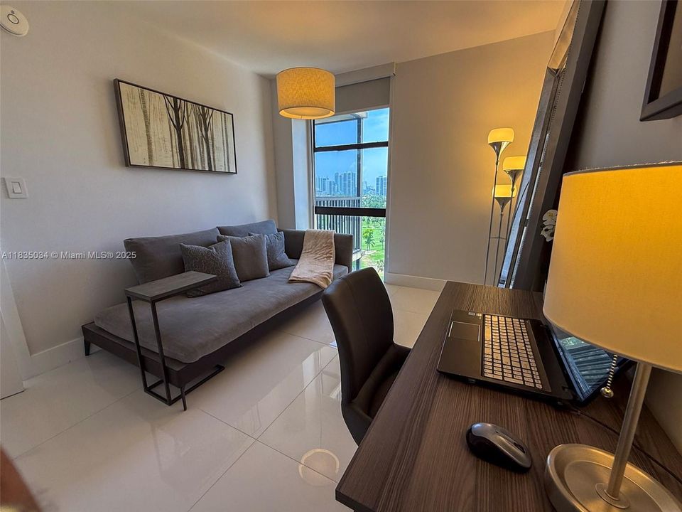 待售: $399,000 (2 贝兹, 2 浴室, 1157 平方英尺)