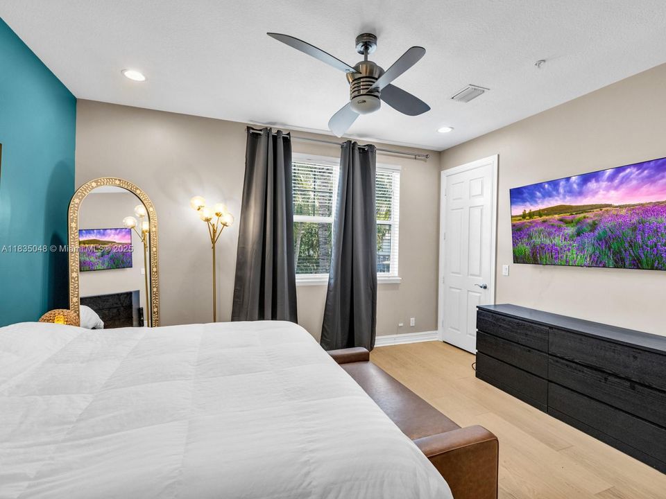 待售: $749,000 (3 贝兹, 3 浴室, 1880 平方英尺)