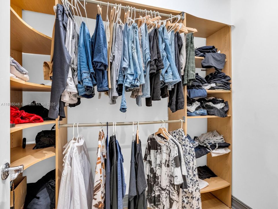 待售: $749,000 (3 贝兹, 3 浴室, 1880 平方英尺)