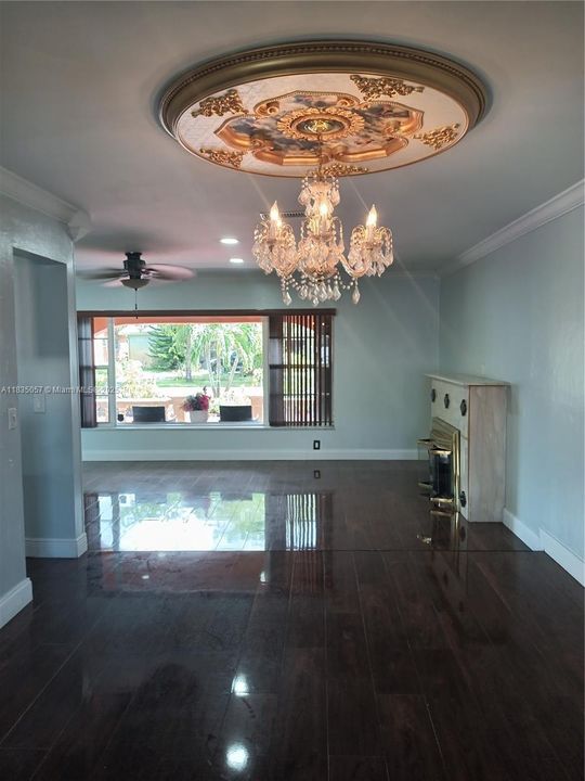 В аренду: $5,000 (6 спален, 3 ванн, 3000 Квадратных фут)