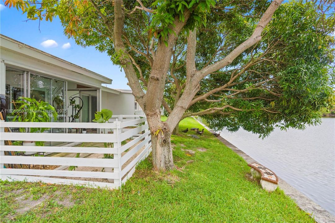 En Venta: $339,900 (2 camas, 1 baños, 875 Pies cuadrados)
