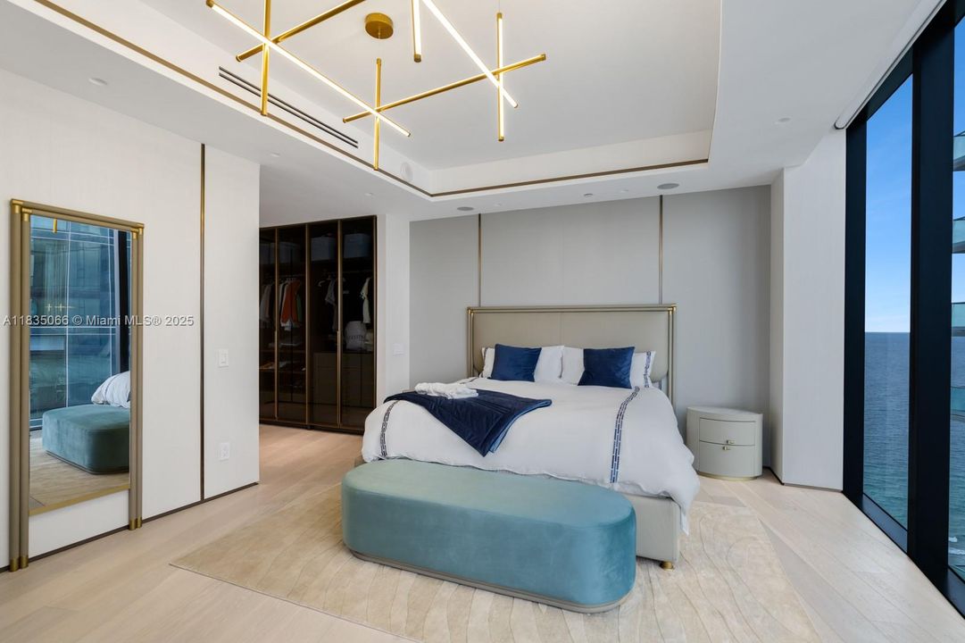 待售: $10,900,000 (4 贝兹, 5 浴室, 4154 平方英尺)