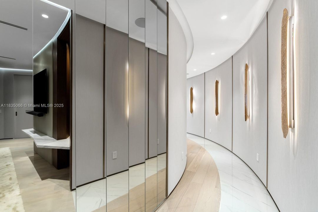 待售: $10,900,000 (4 贝兹, 5 浴室, 4154 平方英尺)