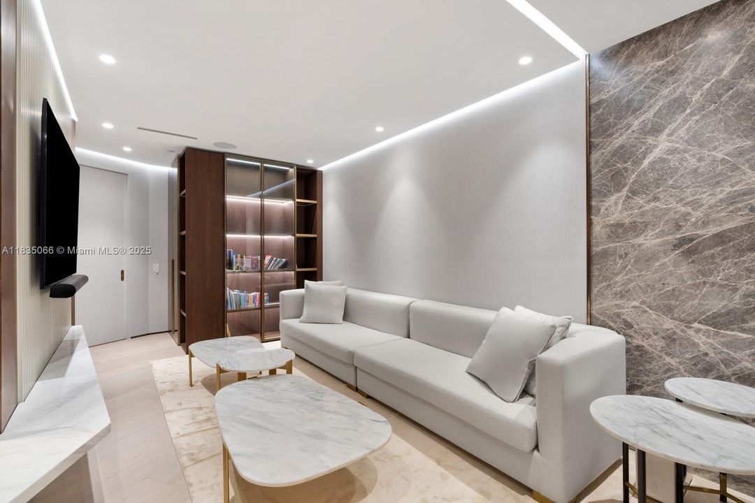 待售: $10,900,000 (4 贝兹, 5 浴室, 4154 平方英尺)