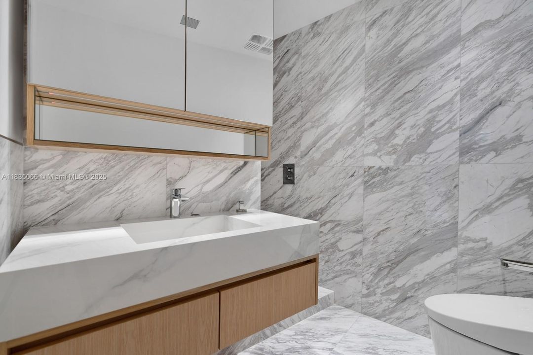 待售: $10,900,000 (4 贝兹, 5 浴室, 4154 平方英尺)