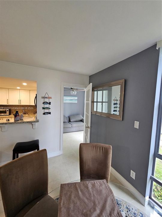 En Venta: $285,000 (1 camas, 1 baños, 725 Pies cuadrados)