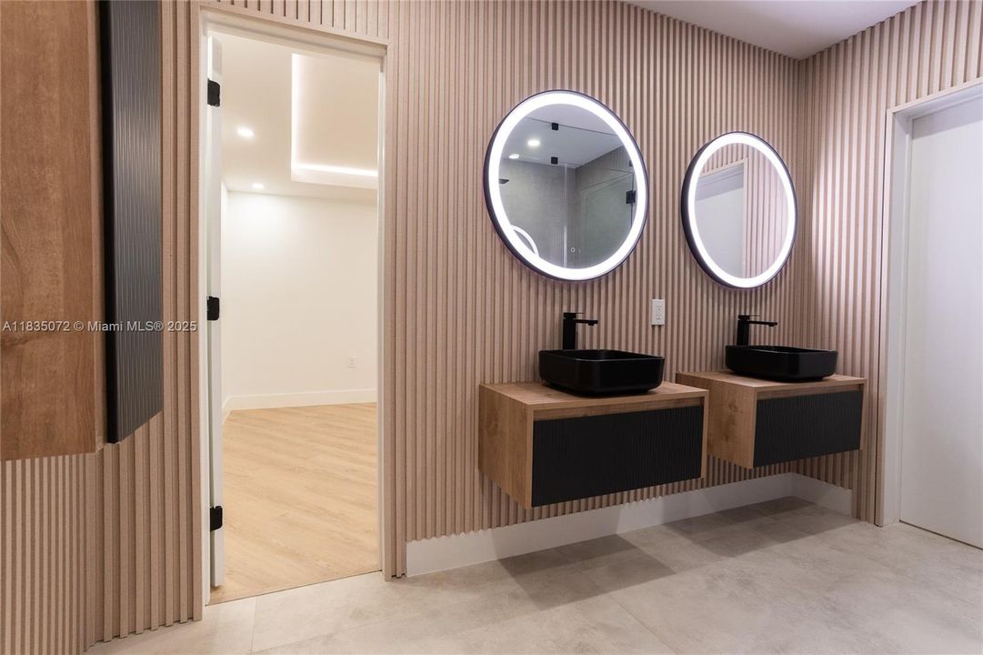 Recently Rented: $19,000 (4 beds, 3 baths, 0 Square Feet)