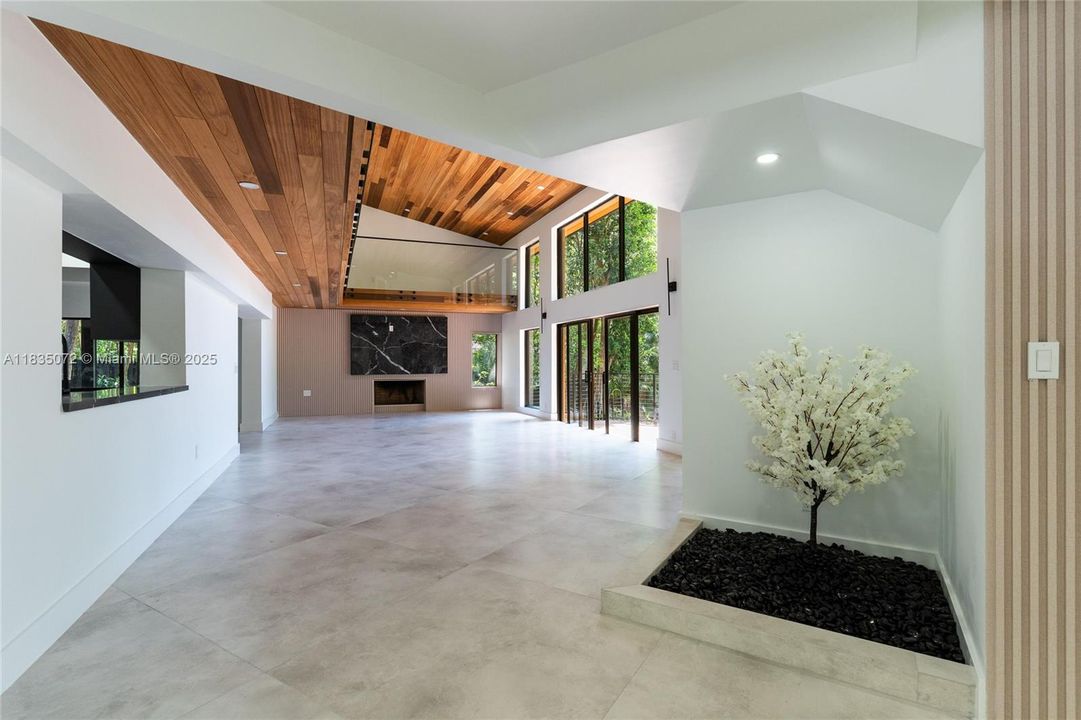 Recently Rented: $19,000 (4 beds, 3 baths, 0 Square Feet)