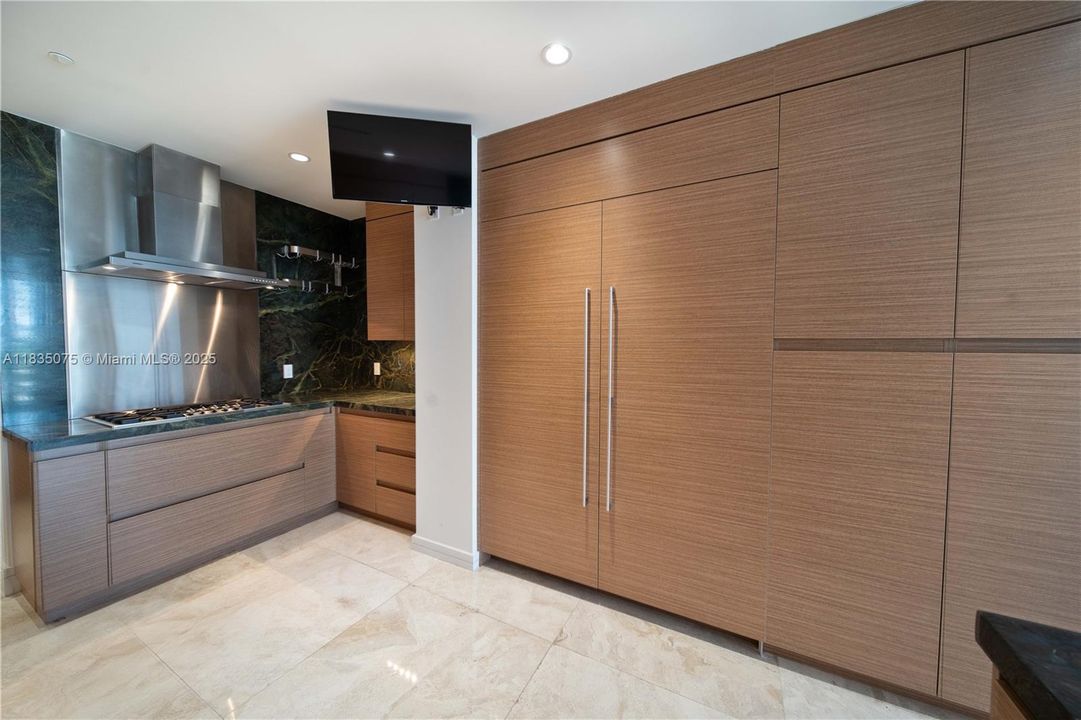 GAGGENAU Refrigerator and Freezer