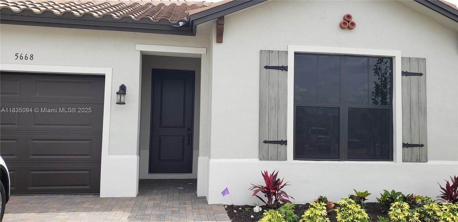 For Rent: $2,500 (3 beds, 2 baths, 0 Square Feet)