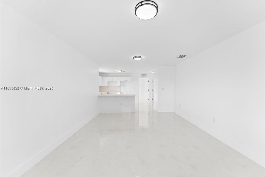 For Rent: $2,990 (3 beds, 2 baths, 2374 Square Feet)