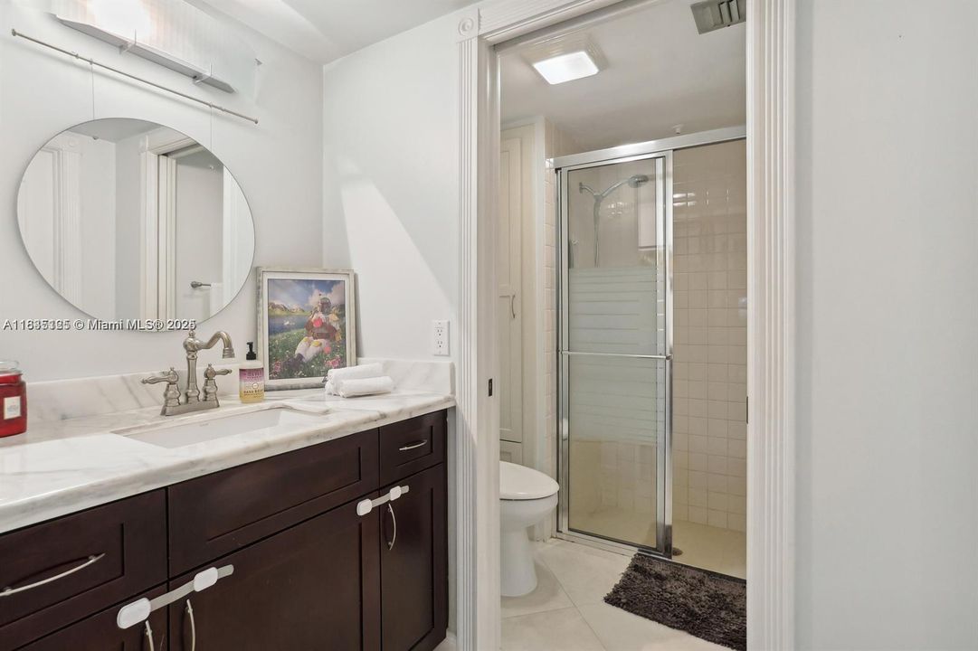 На продажу: $390,000 (3 спален, 2 ванн, 1272 Квадратных фут)