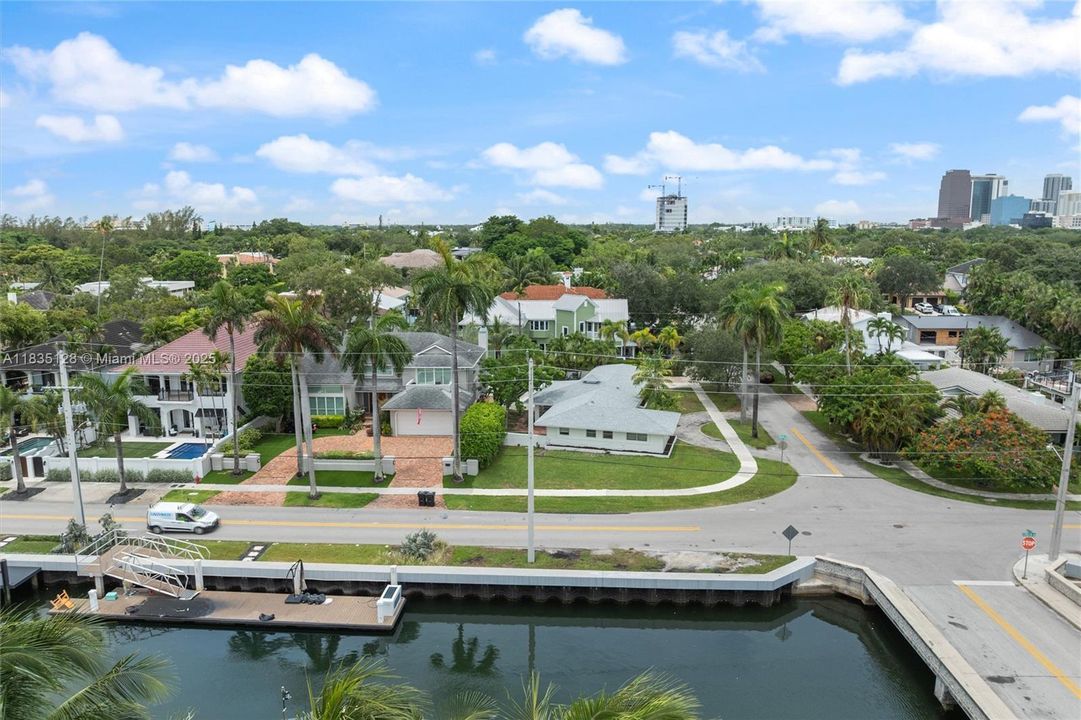 En Venta: $2,500,000 (3 camas, 2 baños, 1958 Pies cuadrados)