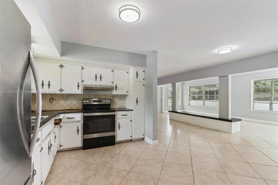 En Venta: $2,500,000 (3 camas, 2 baños, 1958 Pies cuadrados)
