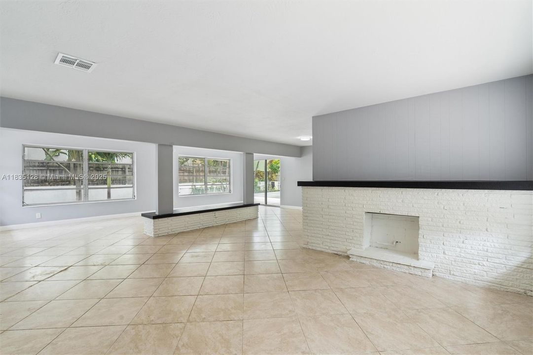 En Venta: $2,500,000 (3 camas, 2 baños, 1958 Pies cuadrados)