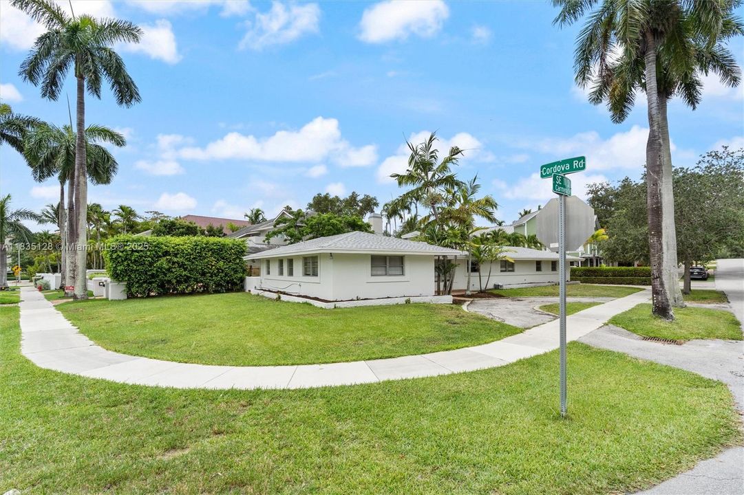 En Venta: $2,500,000 (3 camas, 2 baños, 1958 Pies cuadrados)
