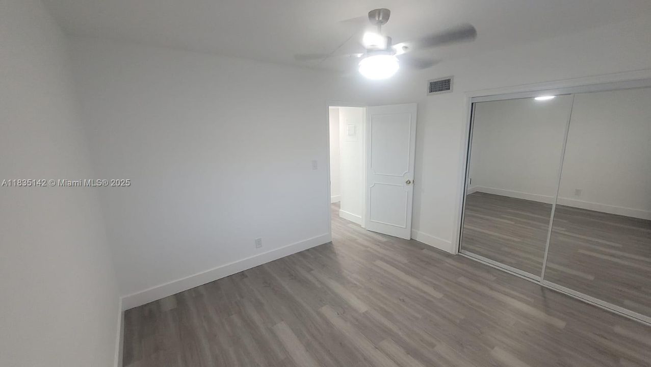 Recientemente alquilado: $2,000 (2 camas, 2 baños, 950 Pies cuadrados)