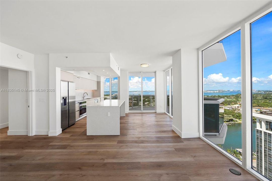 En Venta: $2,265,000 (2 camas, 2 baños, 1380 Pies cuadrados)