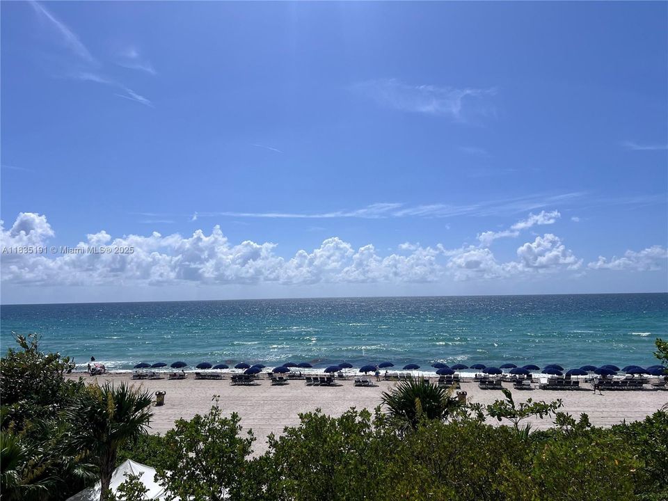 For Sale: $2,790,000 (2 beds, 3 baths, 1487 Square Feet)