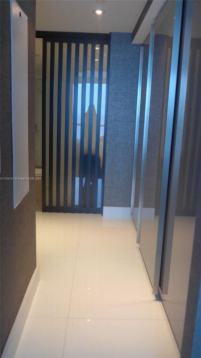 For Sale: $2,790,000 (2 beds, 3 baths, 1487 Square Feet)