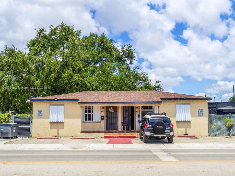 Duplex:  2/1 on each side