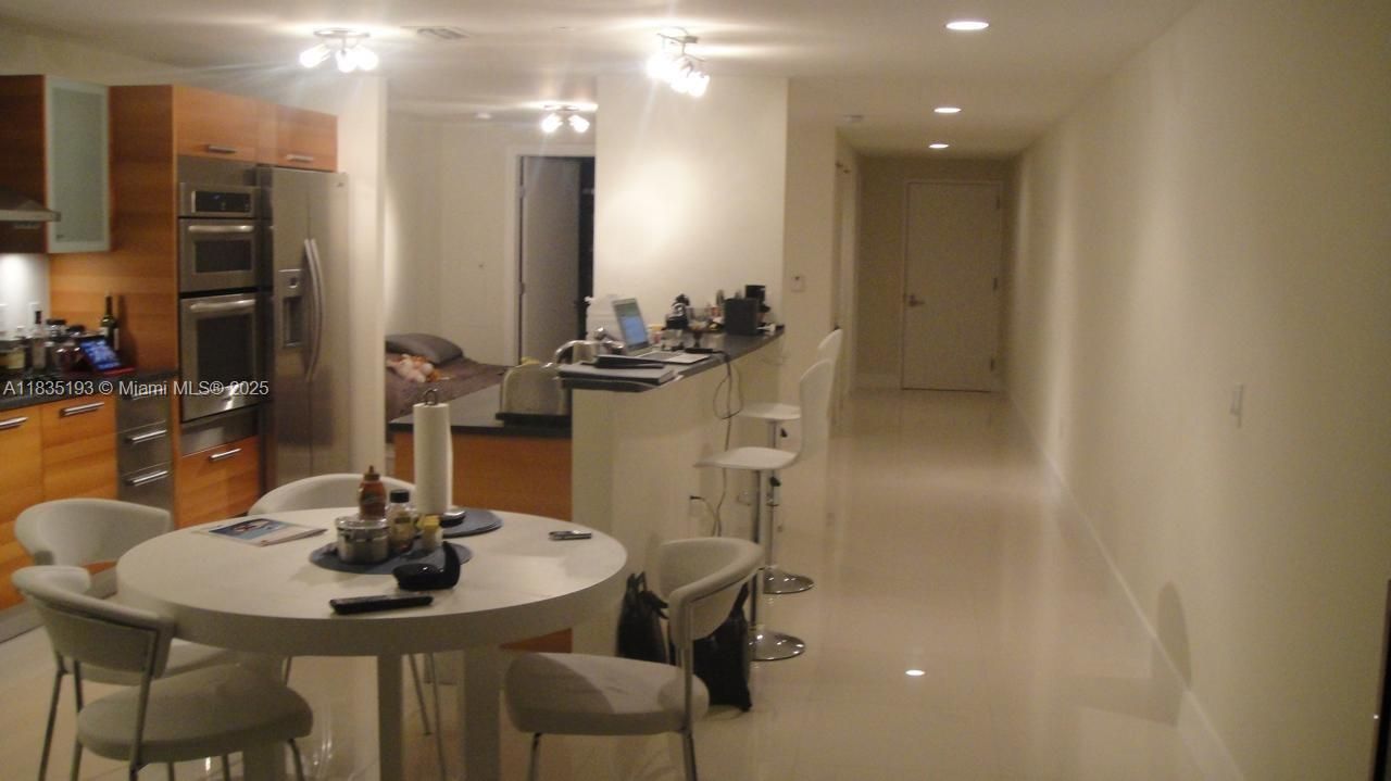 For Sale: $359,000 (0 beds, 1 baths, 779 Square Feet)