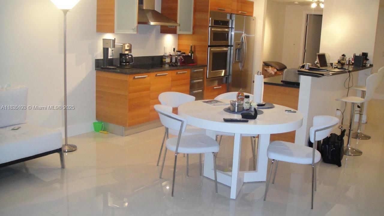 For Sale: $359,000 (0 beds, 1 baths, 779 Square Feet)