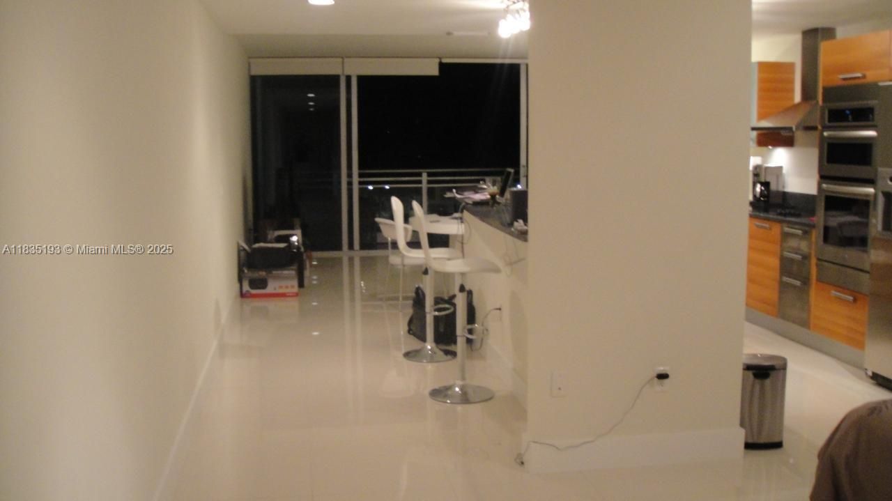 For Sale: $359,000 (0 beds, 1 baths, 779 Square Feet)