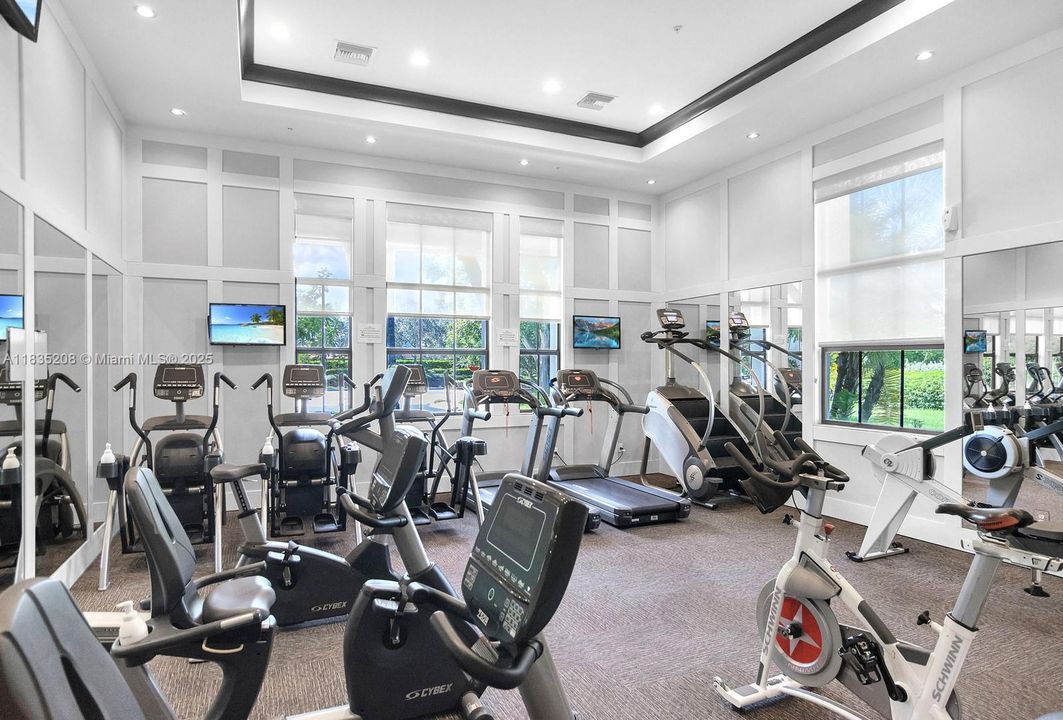 На продажу: $535,000 (3 спален, 2 ванн, 1334 Квадратных фут)