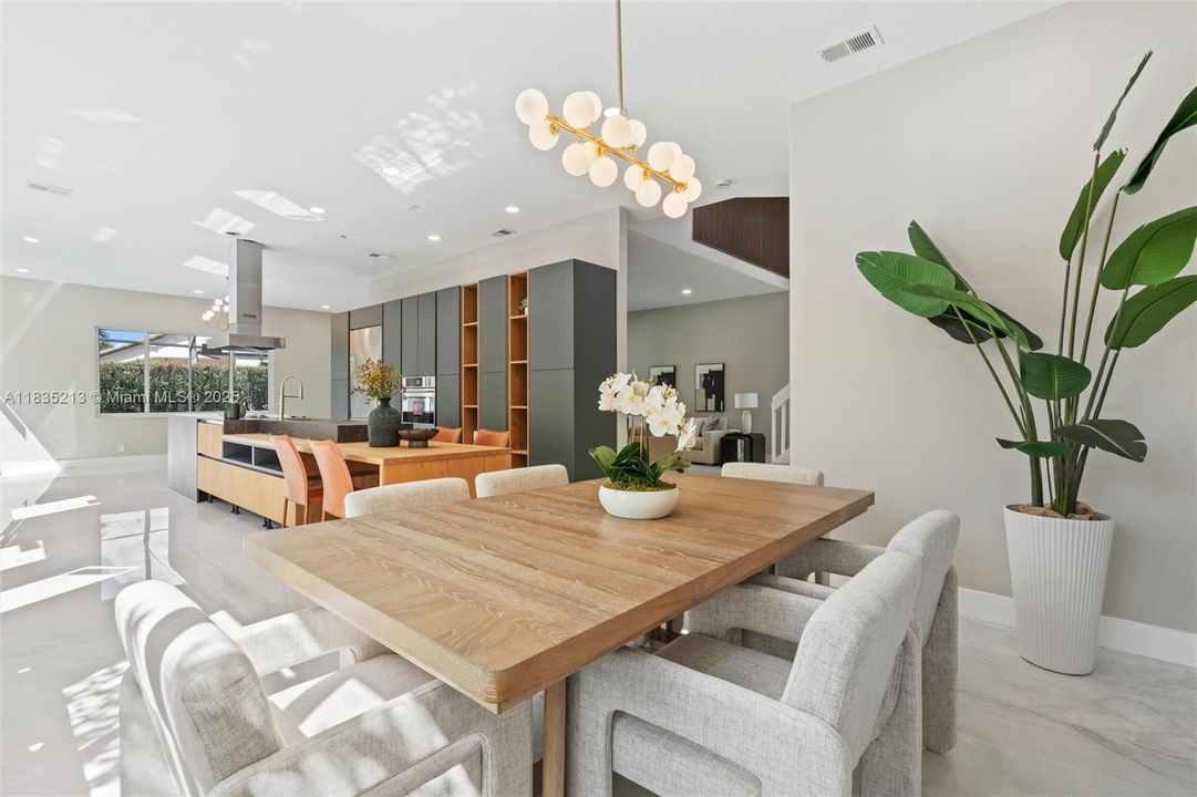 Active With Contract: $1,480,000 (5 beds, 4 baths, 3385 Square Feet)