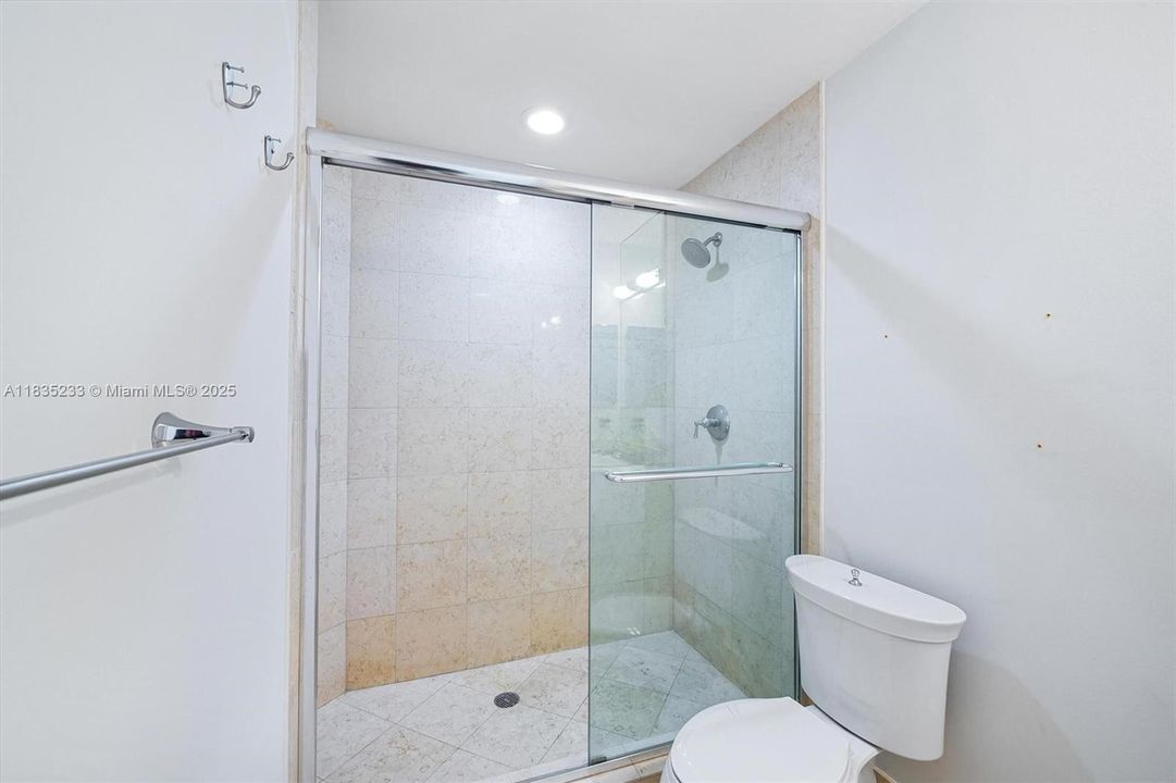 待售: $675,000 (2 贝兹, 2 浴室, 1312 平方英尺)