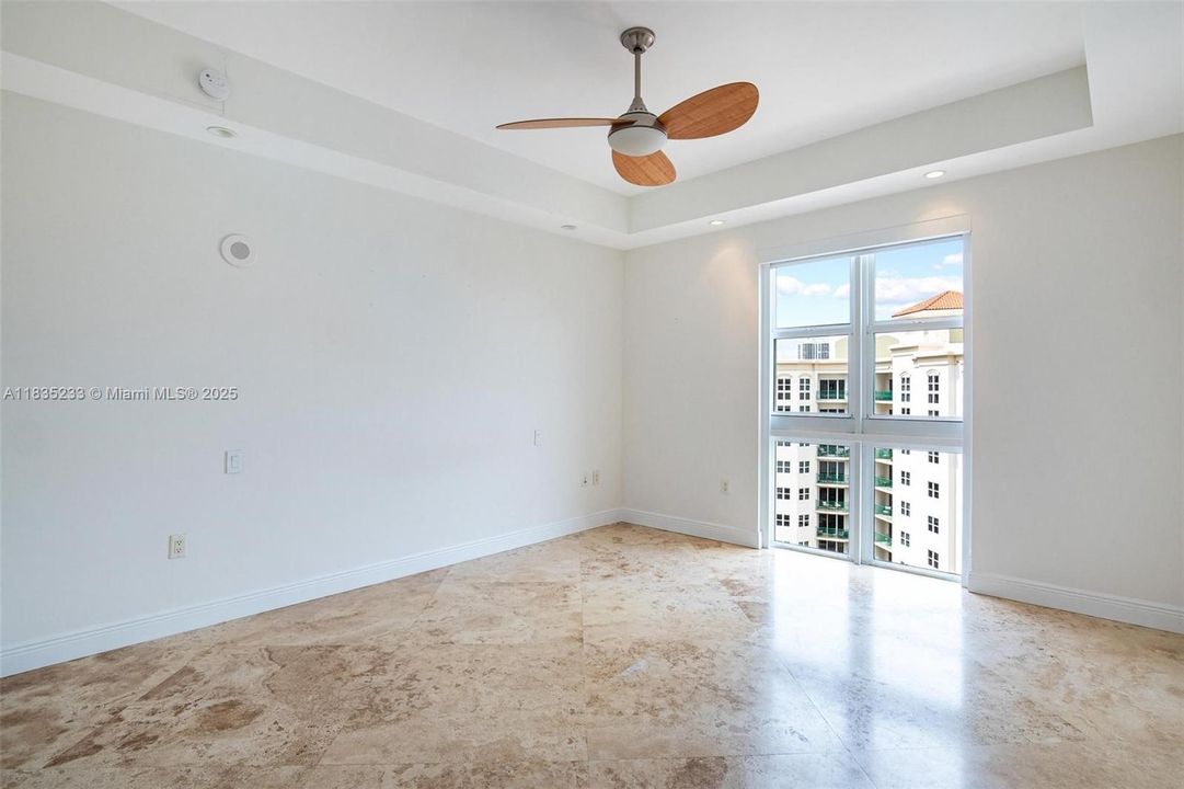 待售: $675,000 (2 贝兹, 2 浴室, 1312 平方英尺)