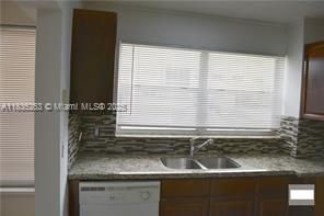 For Sale: $69,000 (1 beds, 1 baths, 755 Square Feet)