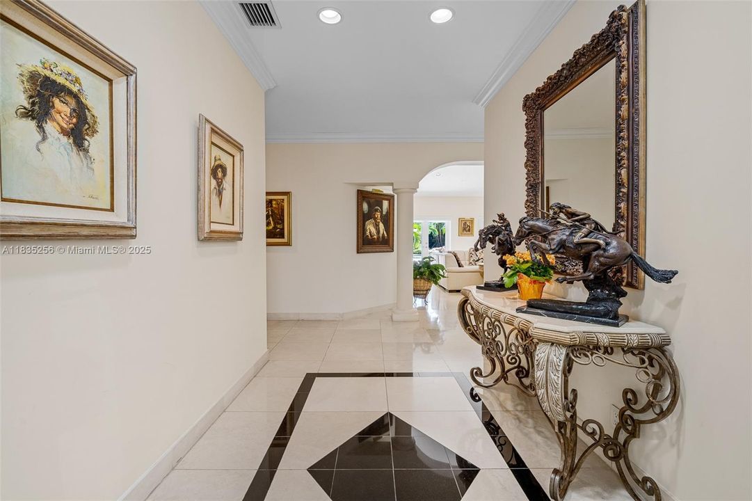 For Sale: $4,050,000 (7 beds, 6 baths, 5114 Square Feet)