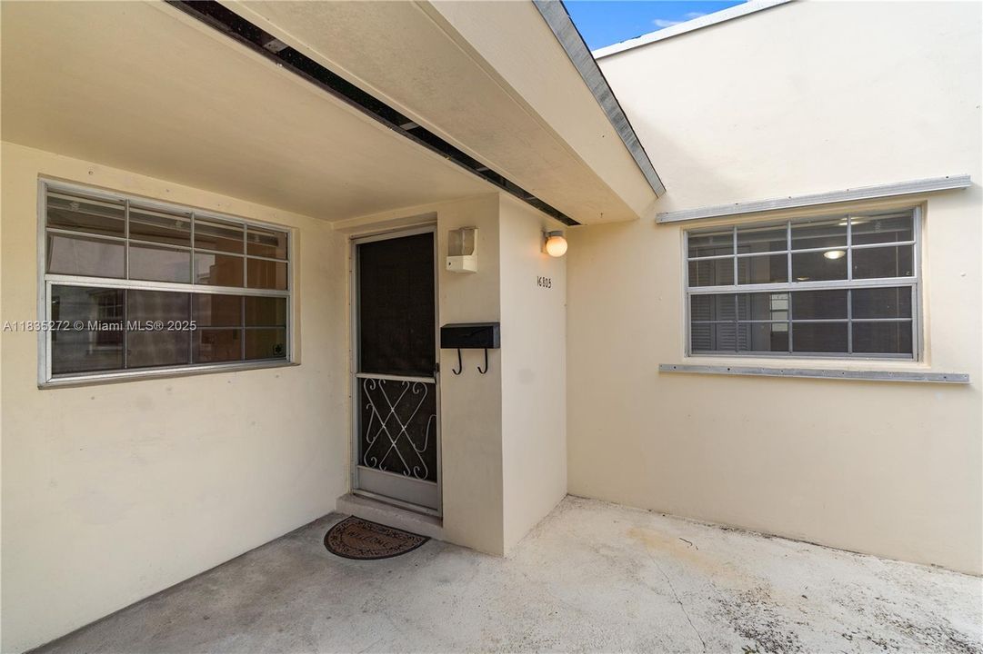 Activo con contrato: $164,900 (1 camas, 1 baños, 935 Pies cuadrados)