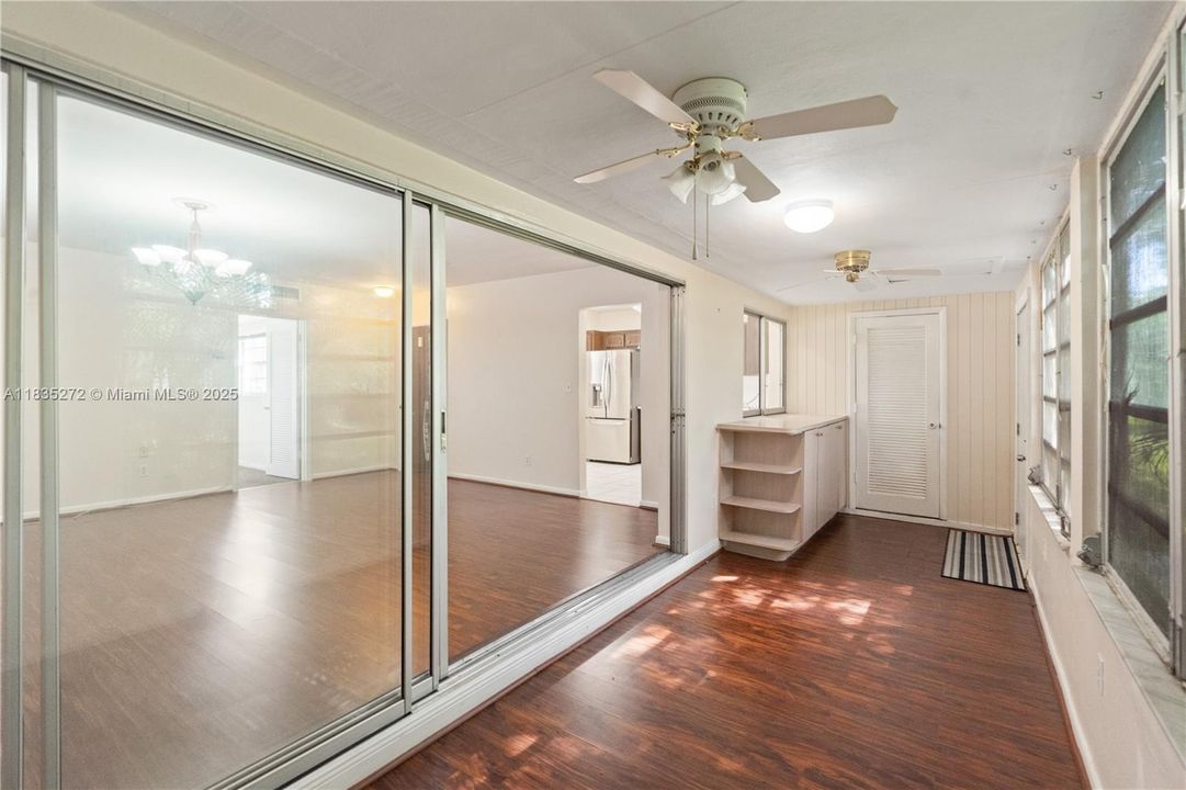 Activo con contrato: $164,900 (1 camas, 1 baños, 935 Pies cuadrados)