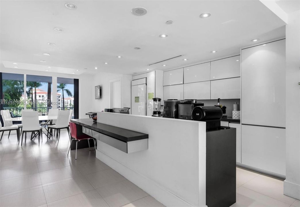 Active With Contract: $2,200,000 (3 beds, 3 baths, 2100 Square Feet)