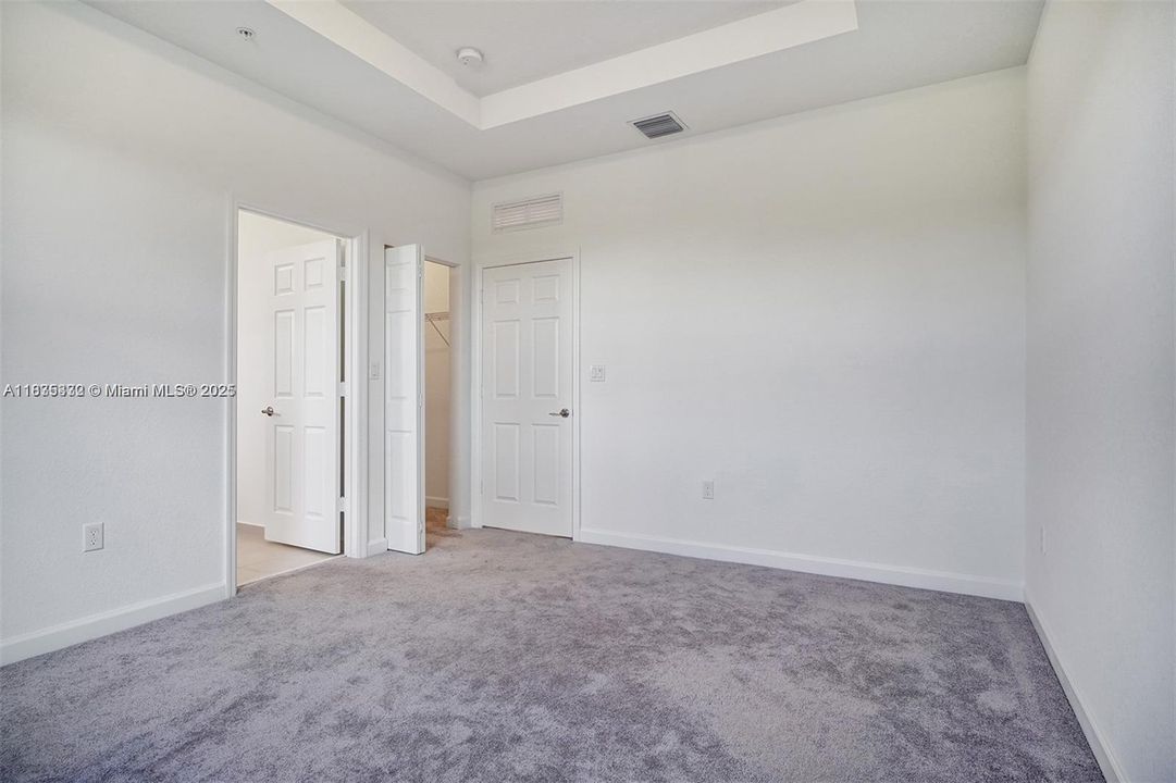 For Rent: $3,198 (3 beds, 2 baths, 1468 Square Feet)