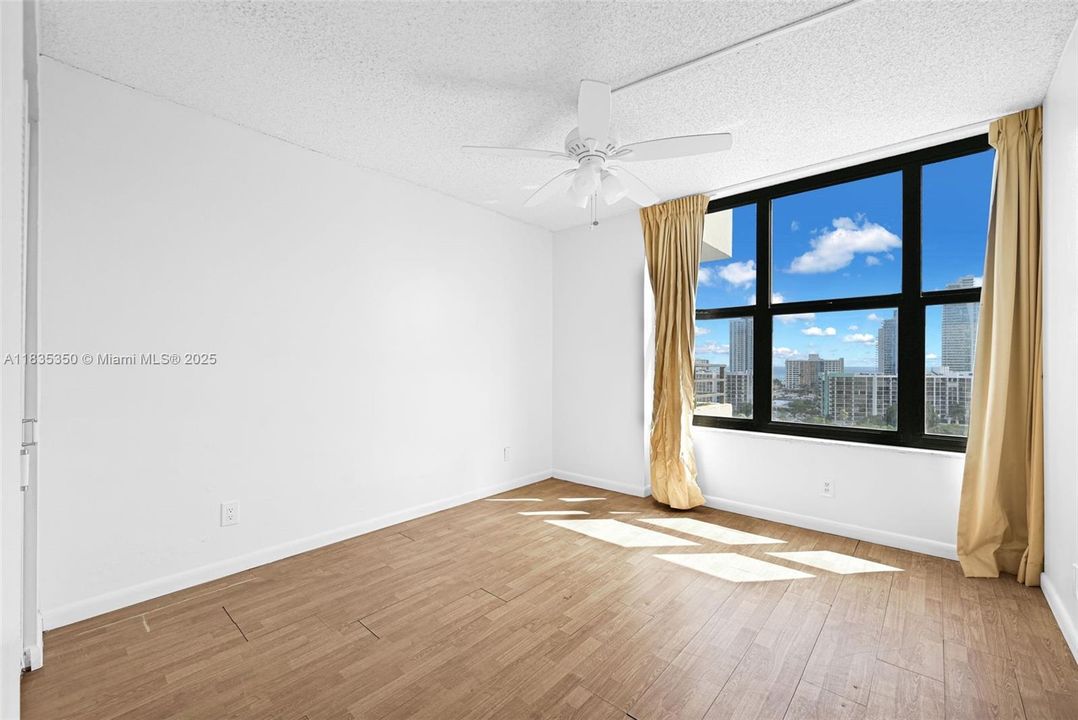 Vendido Recientemente: $265,000 (2 camas, 2 baños, 1280 Pies cuadrados)