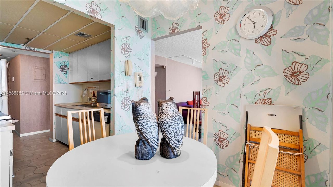 Vendido Recientemente: $750,000 (2 camas, 2 baños, 1005 Pies cuadrados)