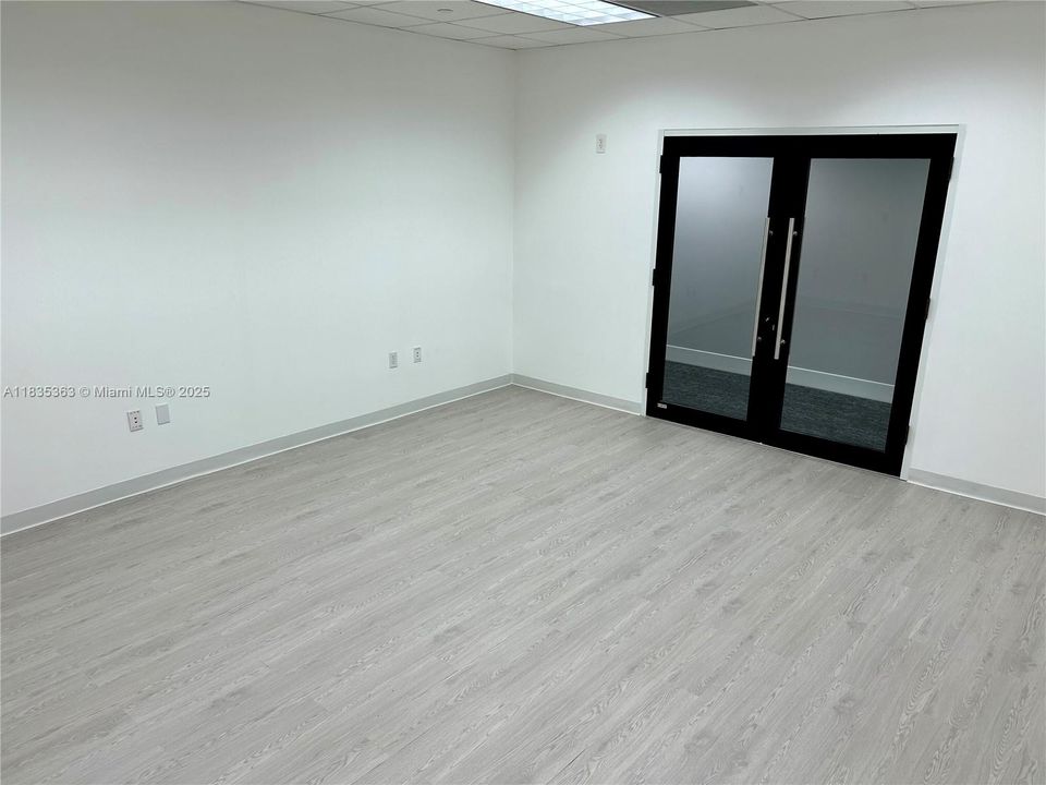 出租: $48 (0 贝兹, 0 浴室, 0 平方英尺)